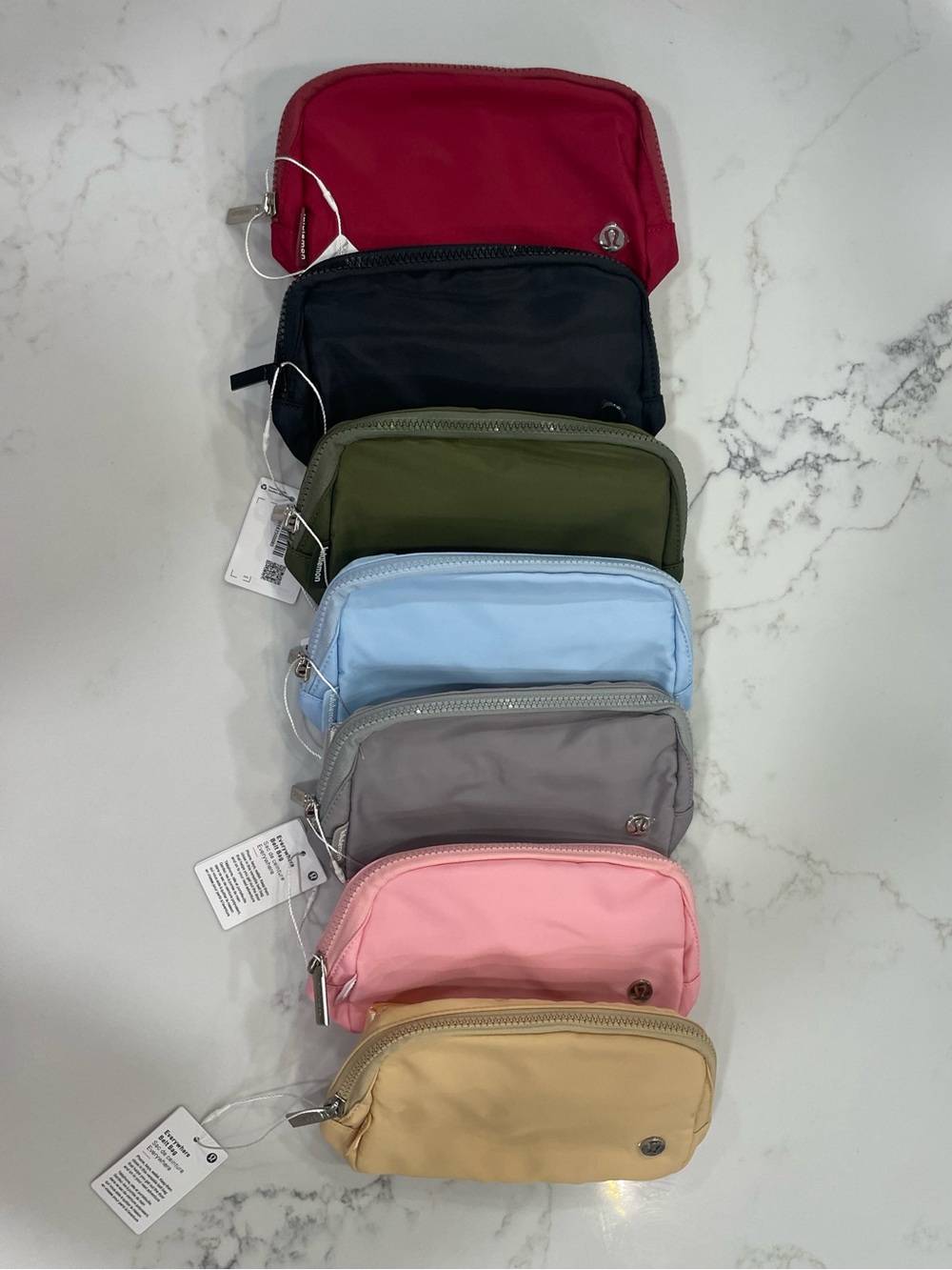 NWT Lululemon Everywhere Belt Bag